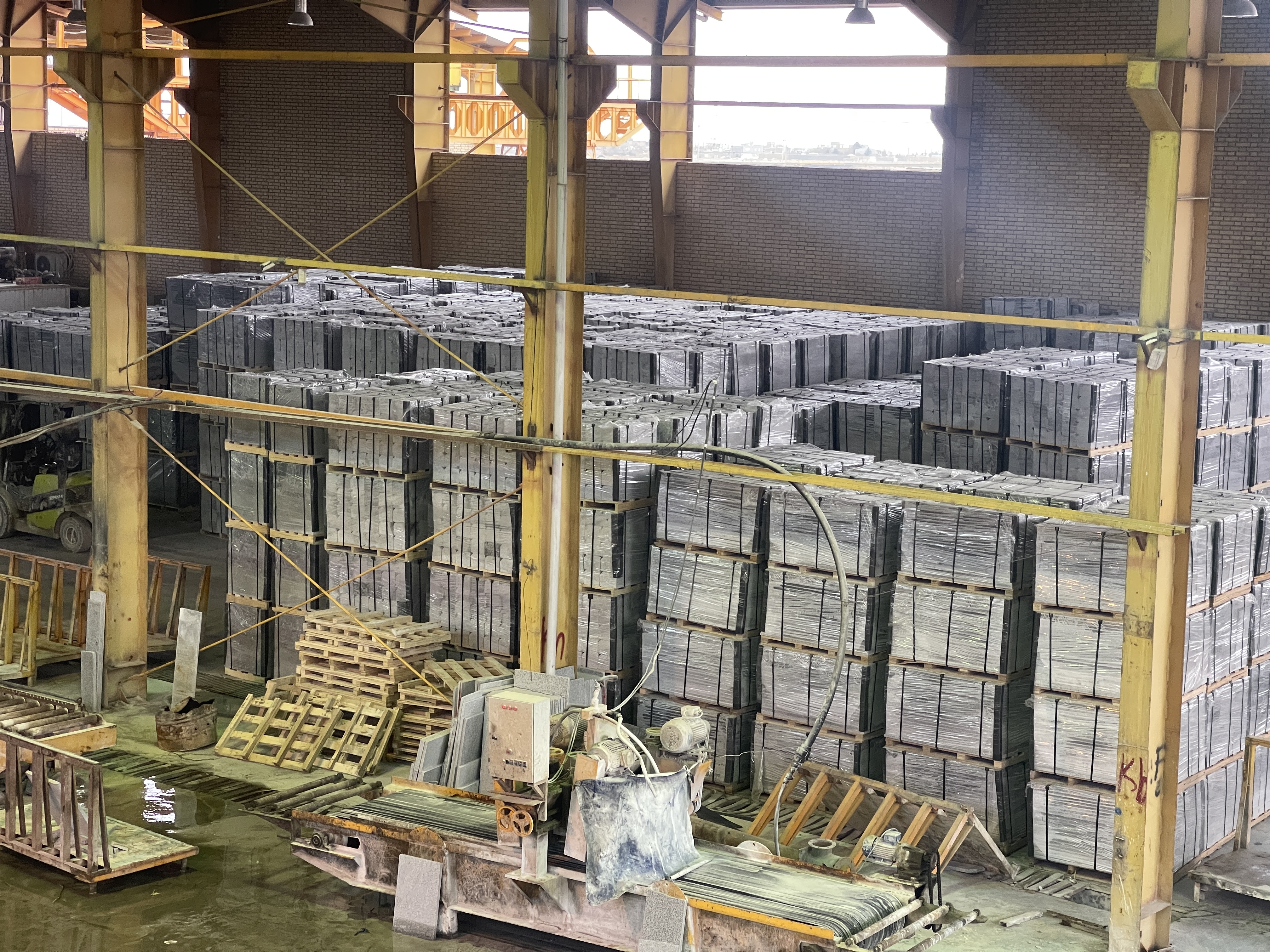 سنگ گرانیت مرواریدصادراتی با بهترین کیفیت ساب برش وبسته بندی