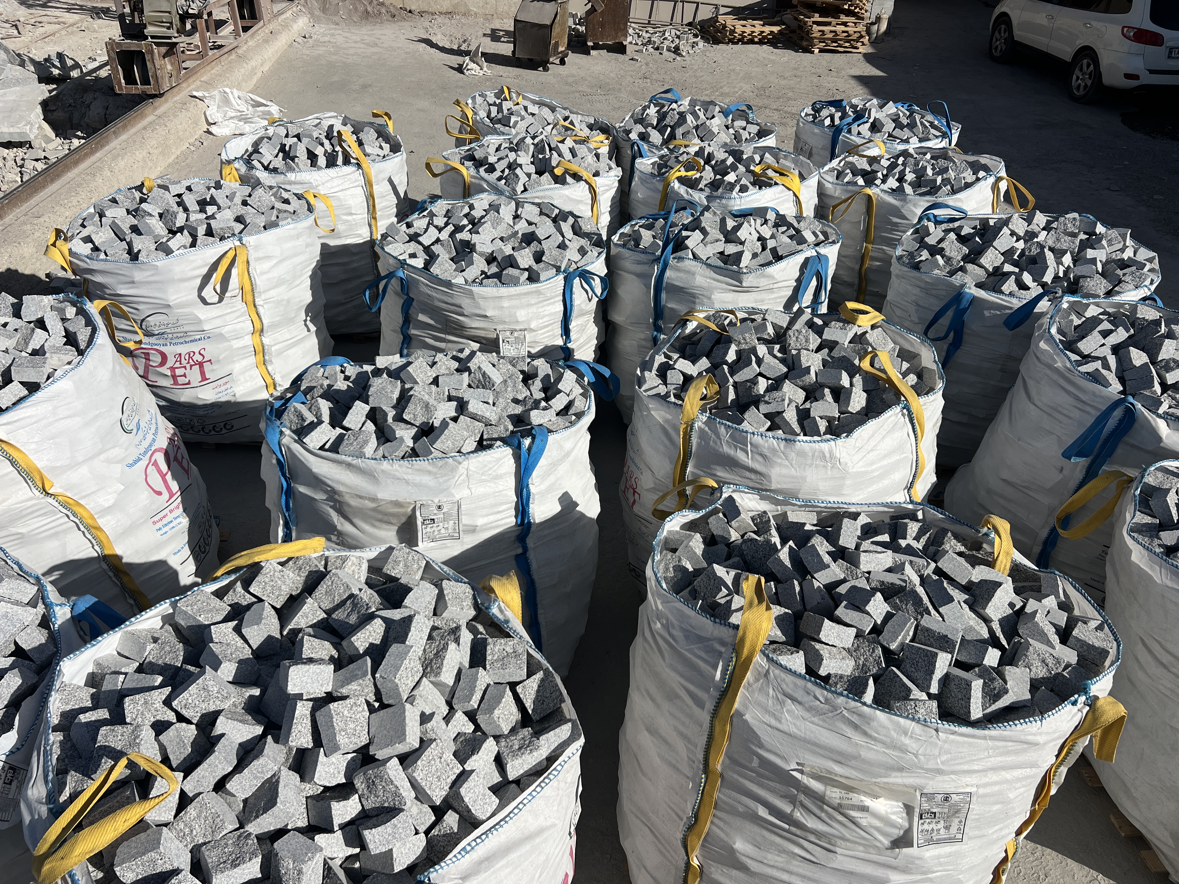 کوبیک گرانیت مرواید صادراتی با کیسه ژامبون