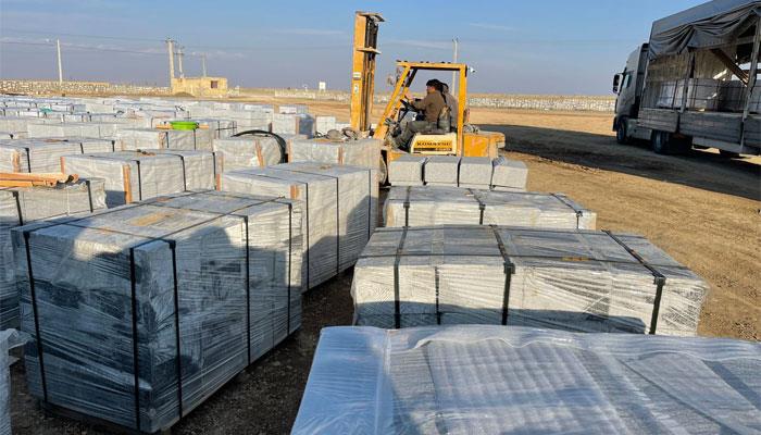 بسته بندی وارسال سنگ های گرانیت مروارید گرانیت شرق مشهد
